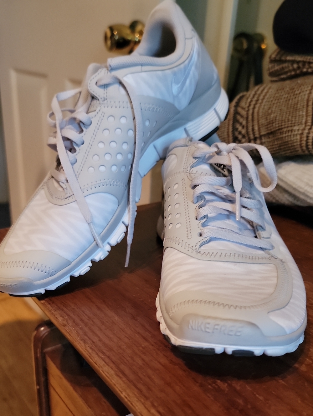 Nike White/Light Gray Athletic Running Shoes